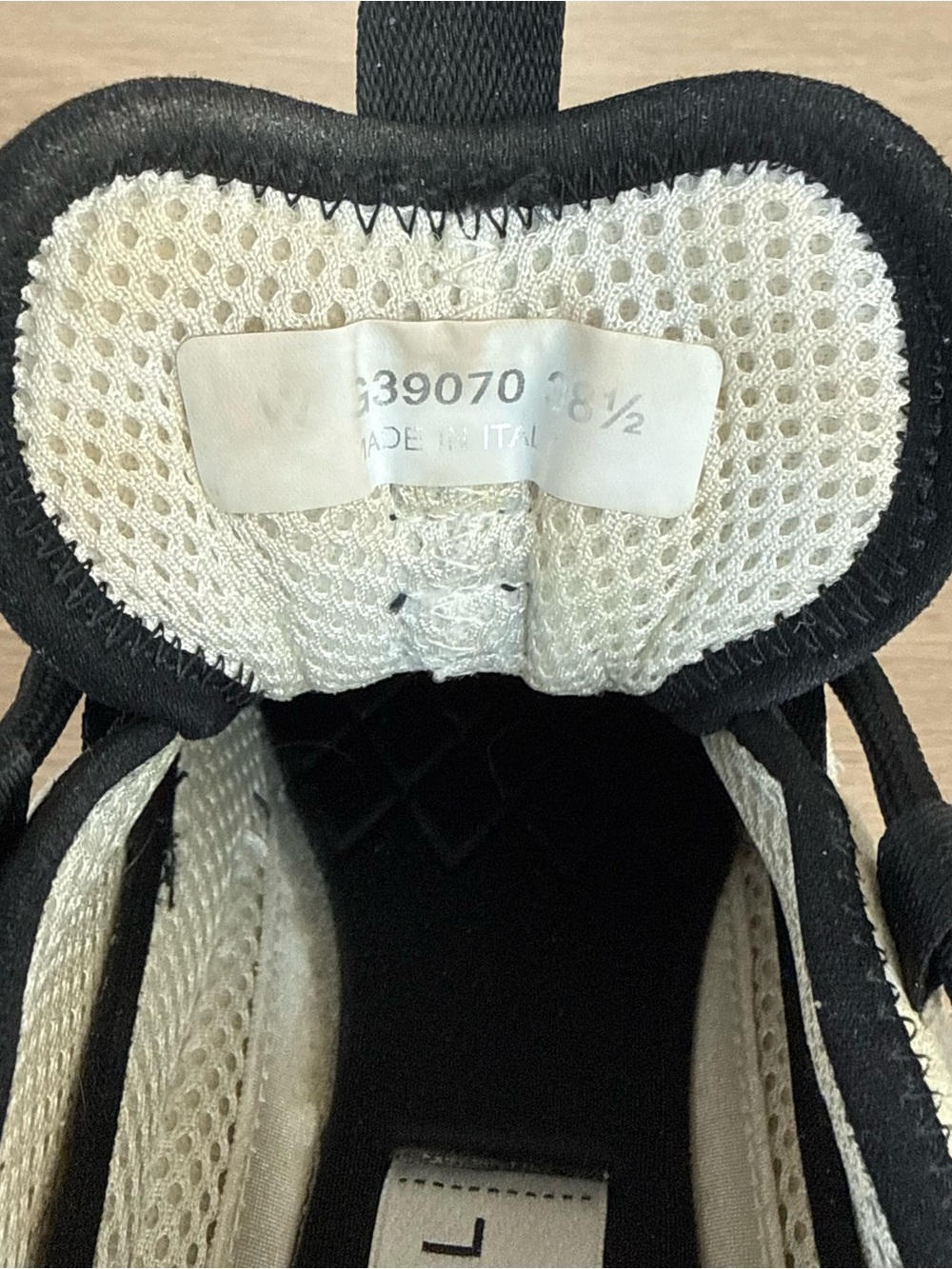 CHANEL Ivory and Black Mesh Sneaker with Interlocking Gold CC Logo - Picture 6 of 6